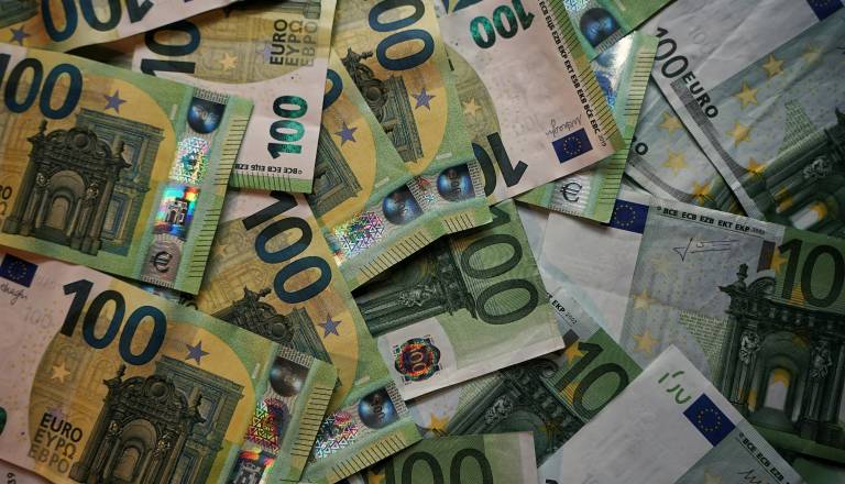 Toliko denarja še niso razdelili: Na voljo bo rekordnih 15,5 milijona evrov