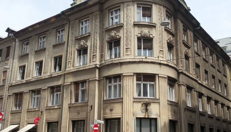 Ljubljana prenavlja Parlamentarno četrt: manj prometa, več zelenja in boljše parkiranje za stanovalce