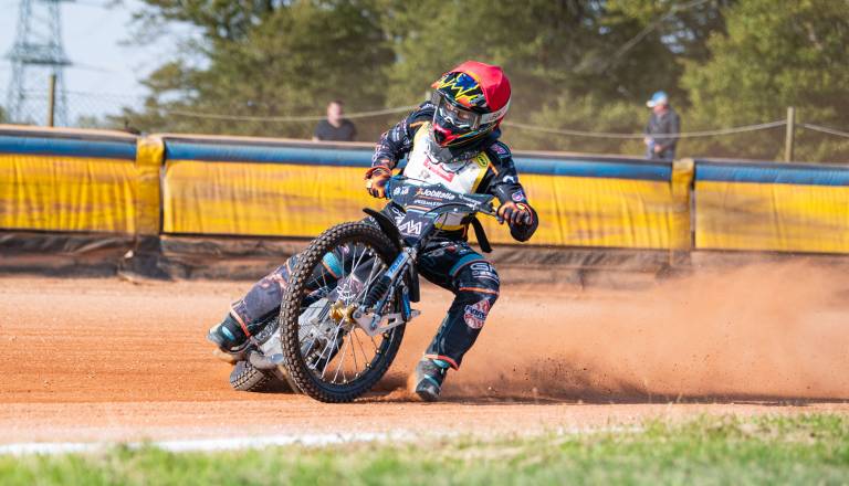 FOTO in VIDEO: Petišovci v znamenju speedwaya, na stezi boj za naslov državnega prvaka