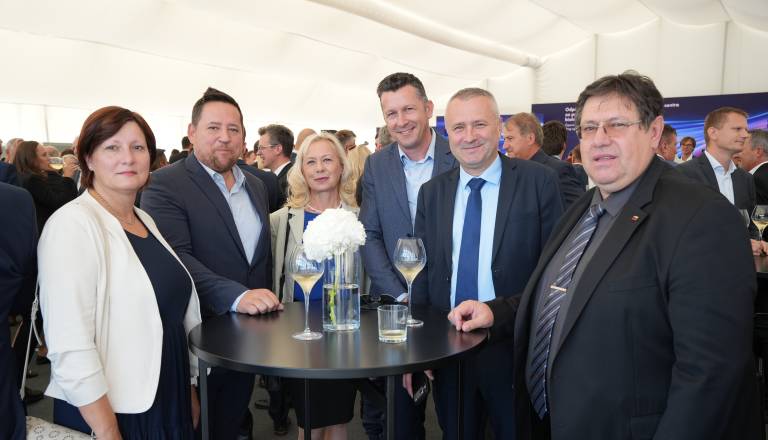 FOTO: Od županov do ministrov, kdo vse je bil na slovesnosti v Lendavi?