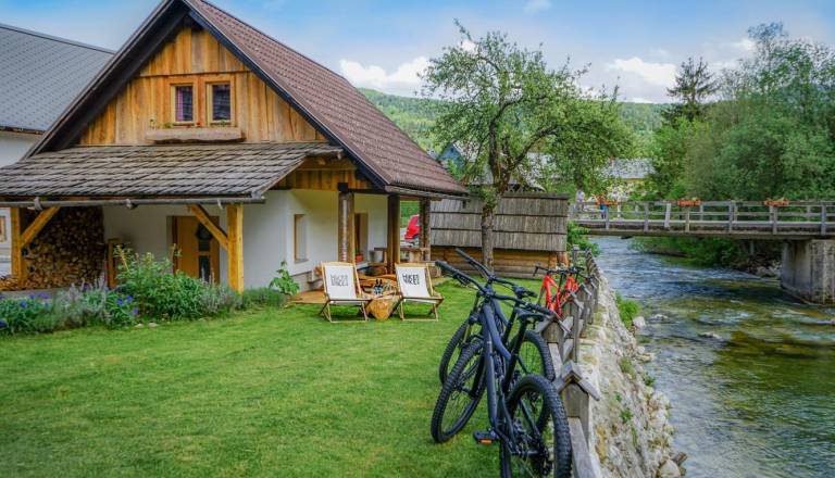 Bohinj uvaja cone za oddajanje apartmajev: od 30 do 270 dni na leto, odvisno od lokacije