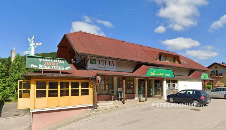 Ali Krmelj ostaja brez Tuša? Naprodaj je objekt, v katerem sta tudi bivša restavracija in salon