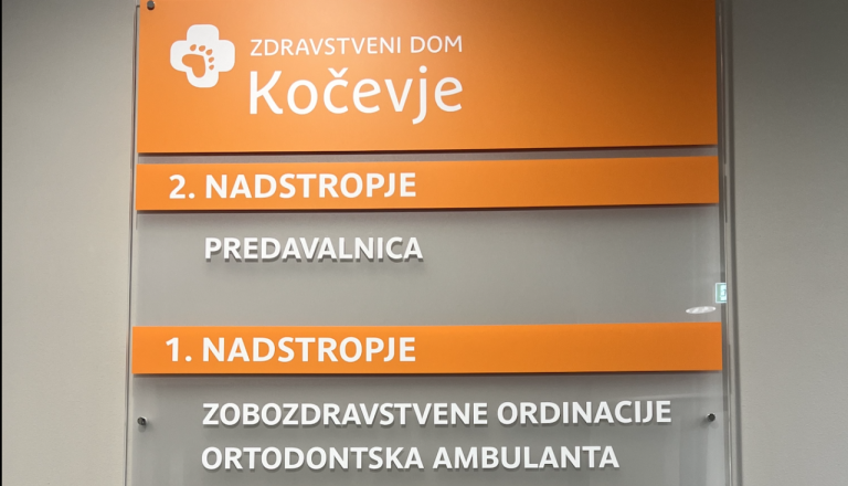 Svet zavoda Zdravstvenega doma Kočevje: Ni razlogov za razrešitev direktorice