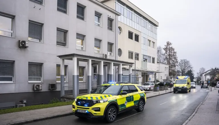 V Kranju zobozdravniki še sprejemajo odrasle paciente