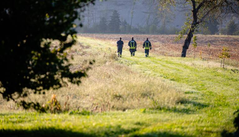 FOTO in VIDEO: Sirene pri Globokem, začela se je operacija z 250-kilogramsko bombo.