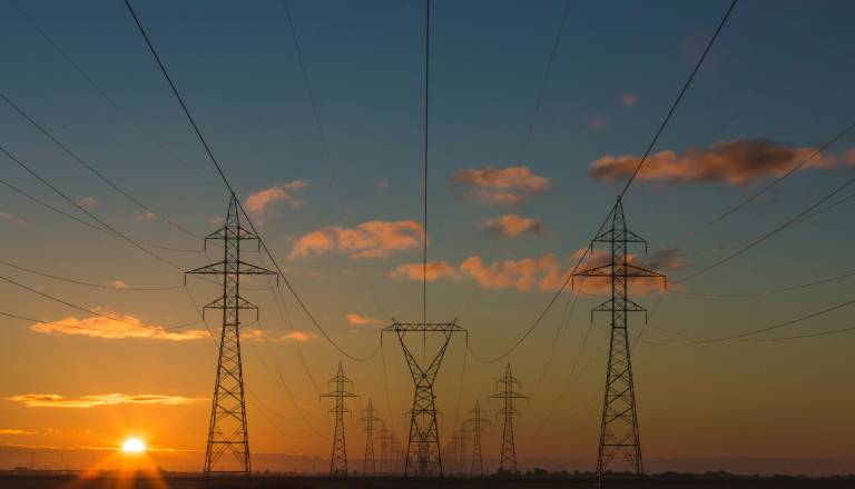 Bi lahko za elektriko plačevali manj? Analiza razkriva velik potencial za prihranek