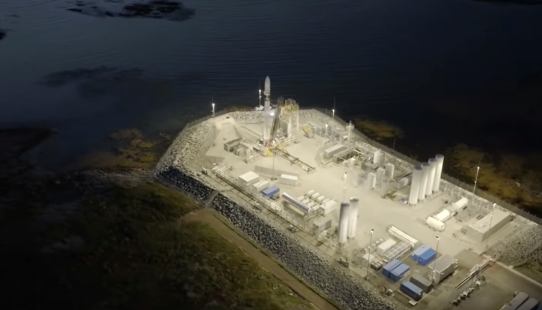 Slovenski satelit že kroži nad nami: Njegov pravi cilj sega še dlje