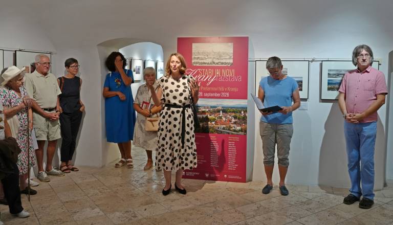 Bi še prepoznali stari Kranj? Fotografije razkrivajo, kako se je mesto spremenilo