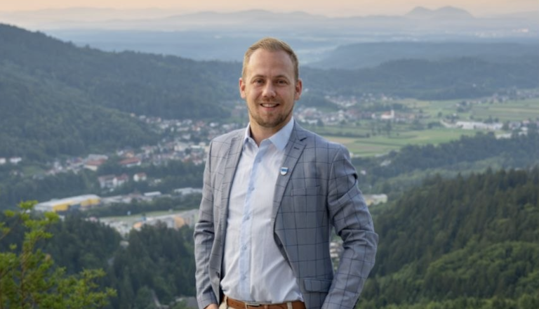 Pri 30 letih v boj za župana Tržiča: »Občina potrebuje svežo energijo«