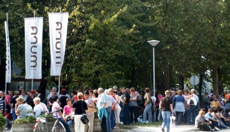 Zaradi stečaja Mure bo veliko ljudi zaprosilo za izredno socialno pomoč