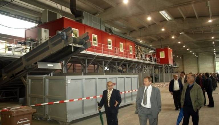 Sortirni center v Puconcih