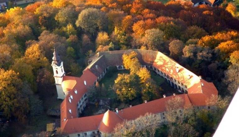 Grad na Goričkem, kjer ima sedež KP Goričko (vir: park-goricko.org)