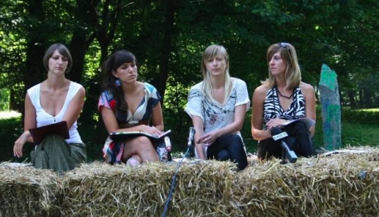 Tina Merica, Laura Korčulanin, Metka Pretnar in Ana Praprotnik