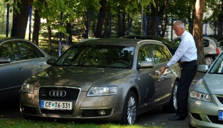 Zdenko Podlesnik na poti v Ljubljano k ministru Svetliku