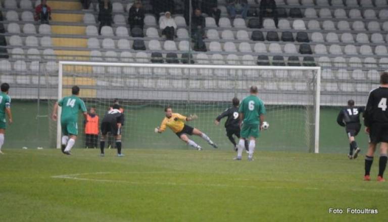 Bohar je rutinirano izvedel strel iz enajstih metrov