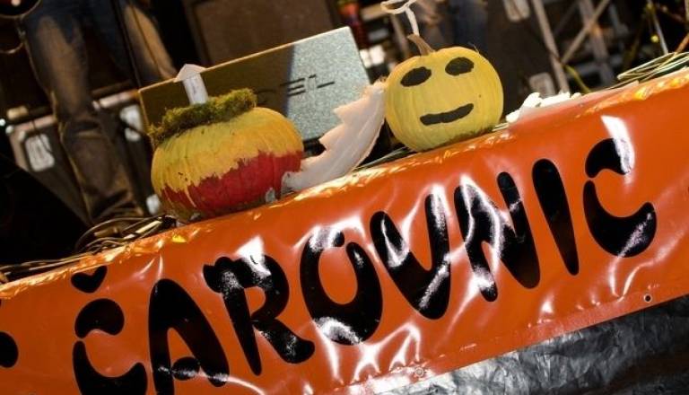 Noč čarovnic privabi mlado in staro