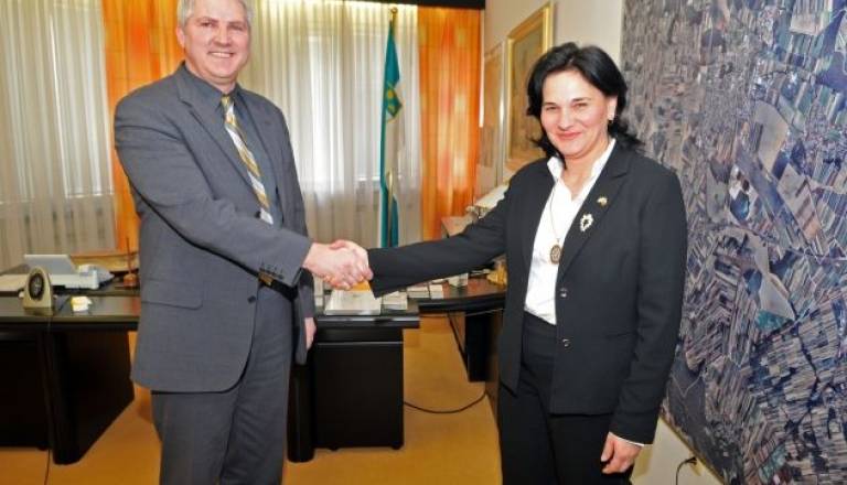 Irit Savion Waidergorn.JPG