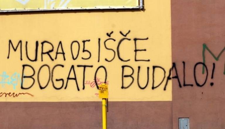 V Murski Soboti se pojavlja vse več grafitov.JPG