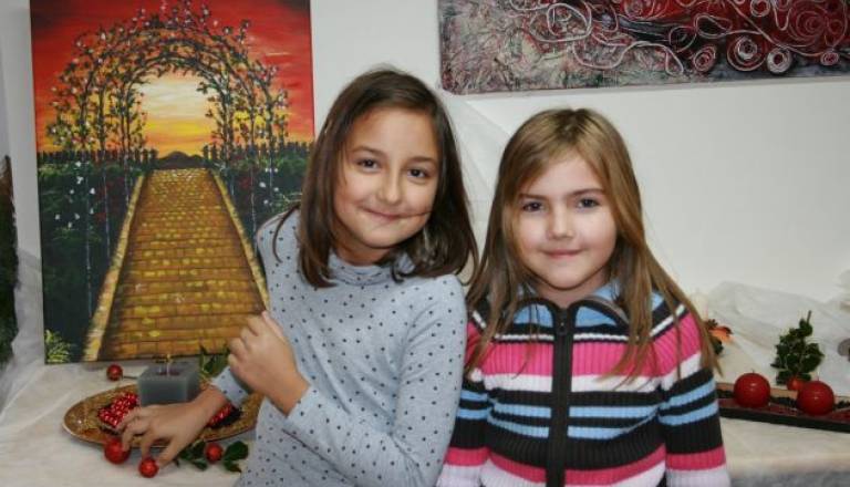 Otroci so bili navdušeni nad izdelovanjem.