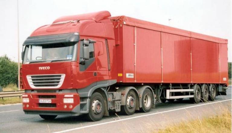 Soseda o kraji ni obvestila policije, ampak na srečo kar lastnika, ki je prišel v pravem trenutku in krajo preprečil.   (Fotografija je simbolična)