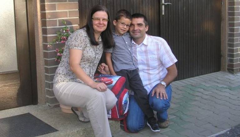 Foto: Simona Prosič Filip z družino (Foto: osebni arhiv).
