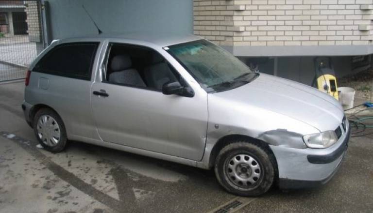 0912-28-11 - Tujec se je izognil mejni kontroli 1.JPG