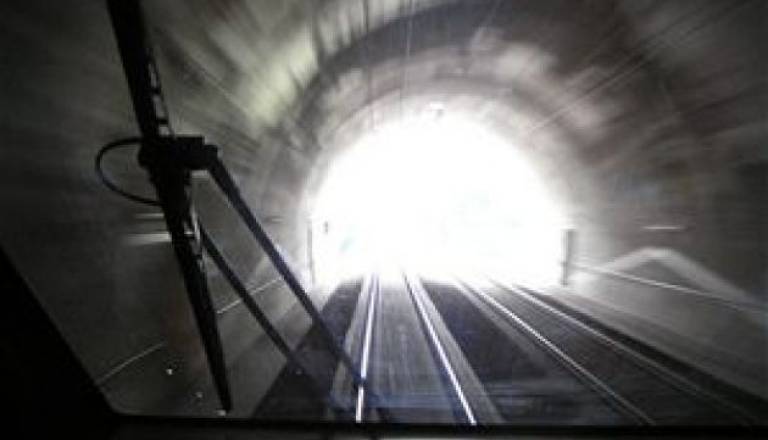 Vzrok smrti bo pokazala obdukcija. 