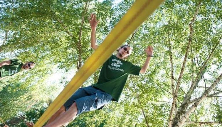Na letošnjem Švicanju tudi Slackline - fotografija Aleš Gjerkeš