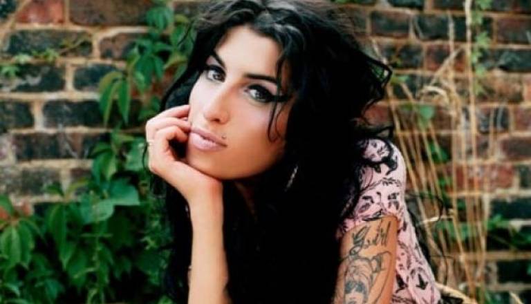 amy_winehouse_pr_460.jpg