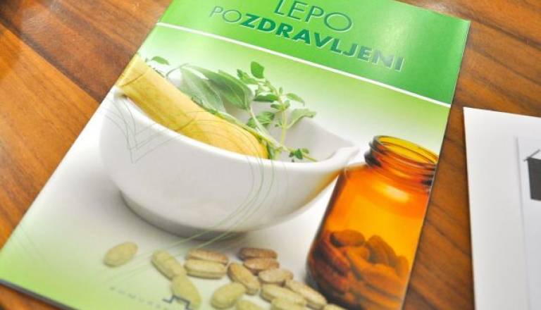 Publikacija bo na voljo v knjižnicah.