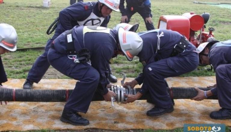 gas54.JPG
