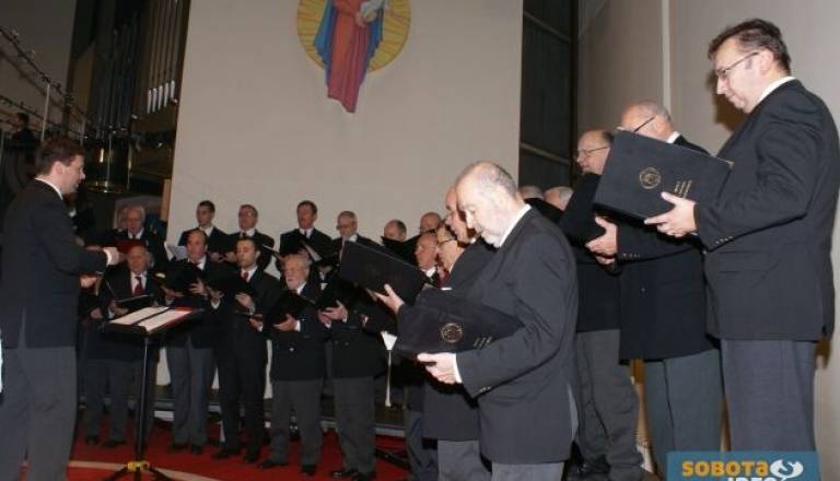 Koncert zdravnikov1.JPG