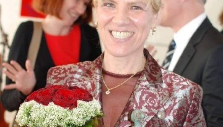 MojcaLukancic_RozaMogota2012_m.JPG