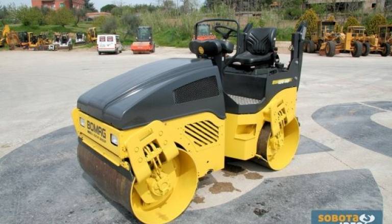 bomag-120-07.jpg