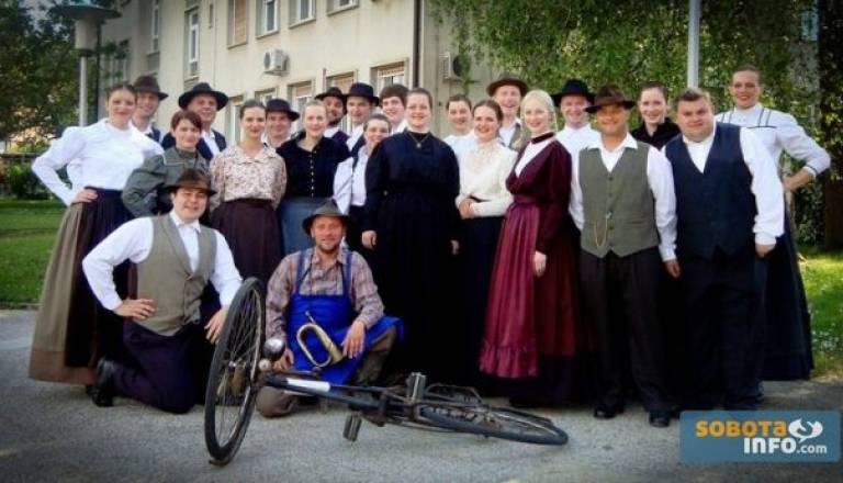 Folklorna skupina Leščeček