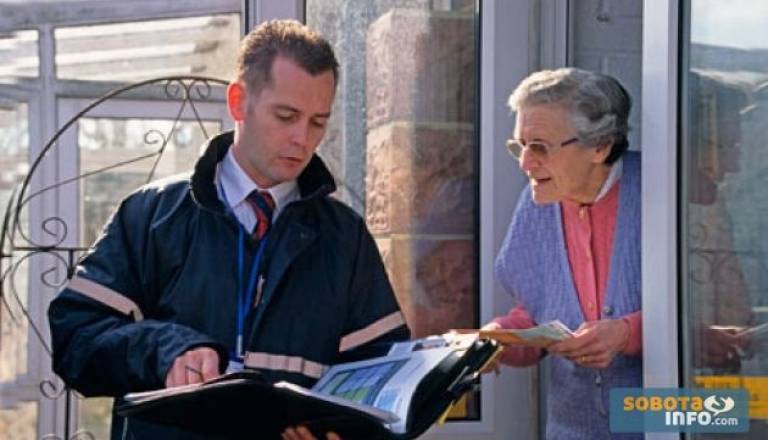 Dobrodelnost nekateri izkoriščajo, zato pazljivosti ni odveč. (foto: splet)