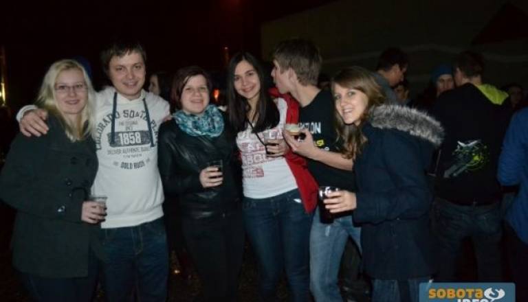 DSC_0093 (Custom).JPG