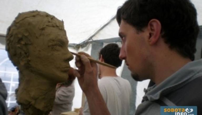 Namen projekta je nagraditi že aktivne dijake, ki se v prostem času ukvarjajo z mnogimi obšolskimi dejavnostmi, ki pa velikokrat ostanejo neopažene.