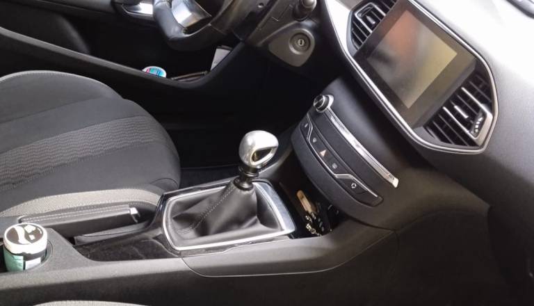 peugeot-308-1.2-puretech-slika-54732468.jpg