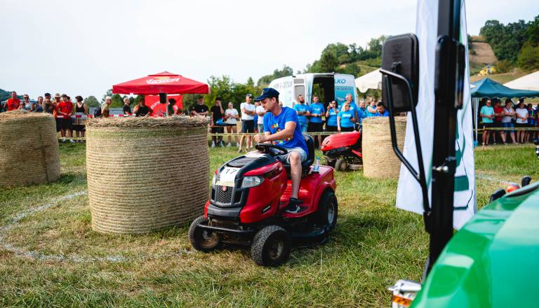 2026-08-16_tractor-race-jarenina_osimzan_11.jpg
