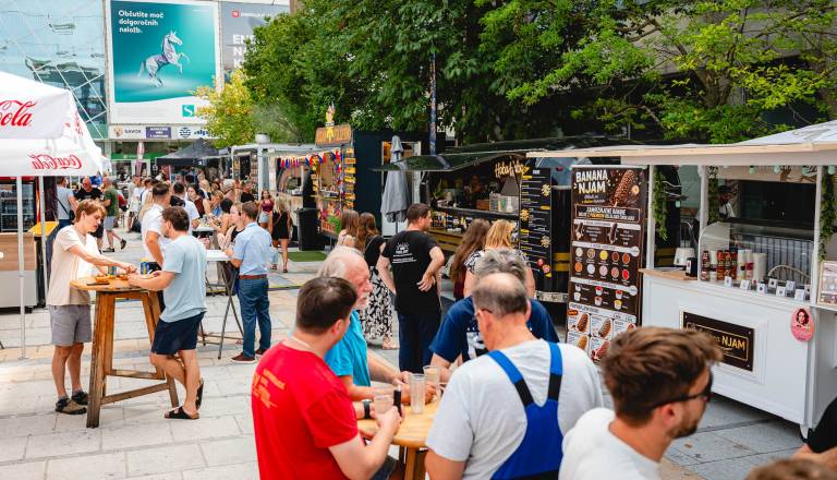 2026-08-28_street-food-market_osimzan_18.jpg