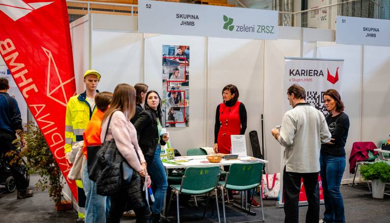 2026-10-15_Karierni sejem_OsimZan_19.jpg