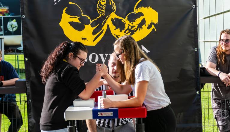 armwrestling-open-turnir-za-zacetnike-bodi-fit-maribor-25.10-2025-15.jpg