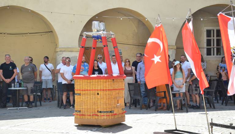 d7m_2852.JPG