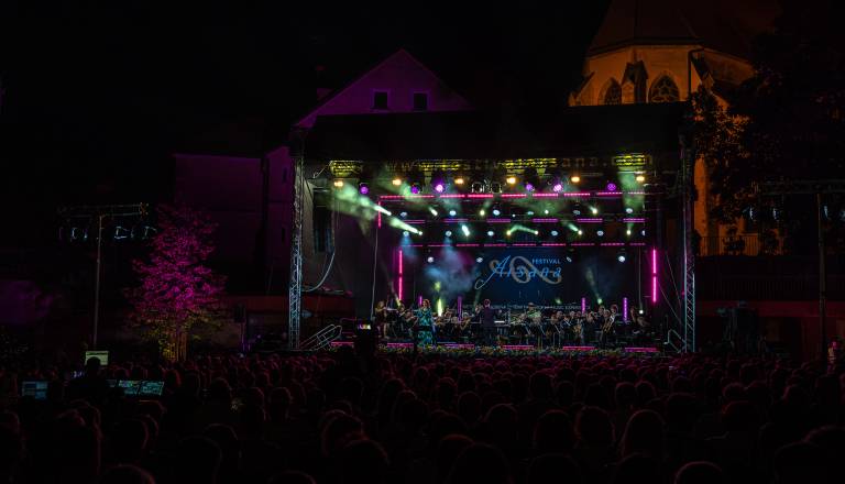 dsc_0985_0.jpg