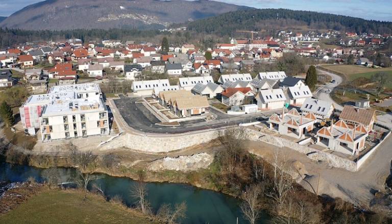 hise-dolenjske-toplice.jpg
