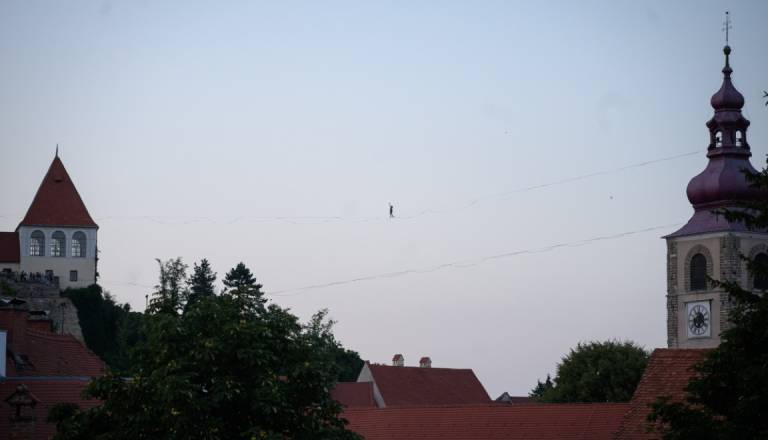 mvz_7966_0.jpg
