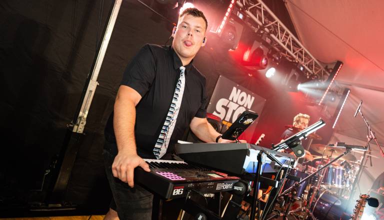 nonstop-fest-111.jpg