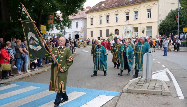 p1543880.jpg