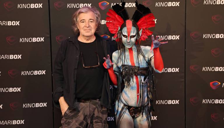 rihard-bandelj-mojster-bodypaintinga-in-megi-knuplez-model.JPG